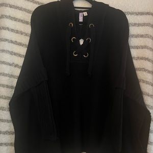 Francesca’s Poncho Sweater with Sleeves — NWT